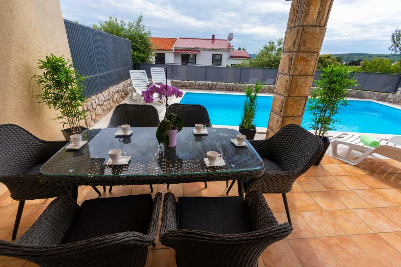 Villa Pianka Đảo Krk Ngoại thất bức ảnh