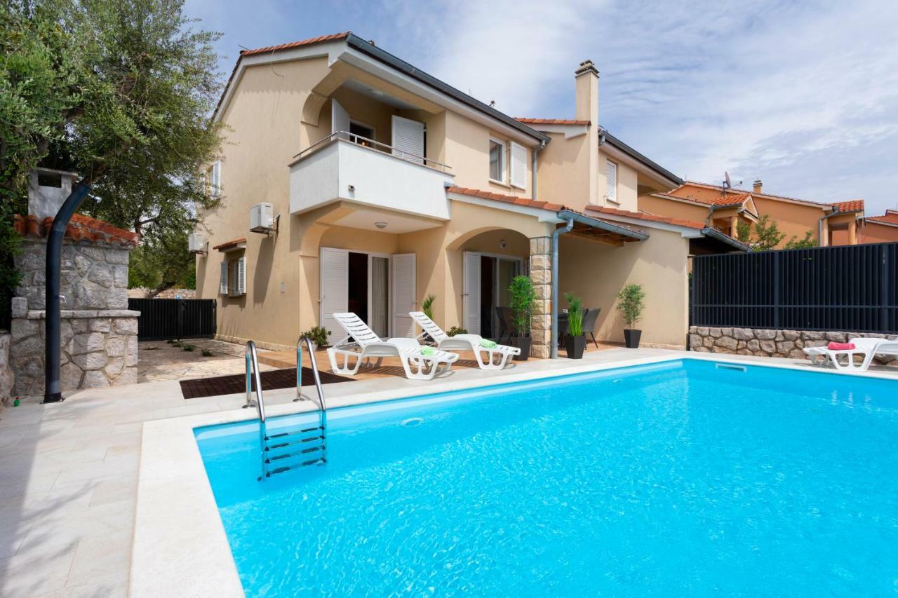 Villa Pianka Đảo Krk Ngoại thất bức ảnh